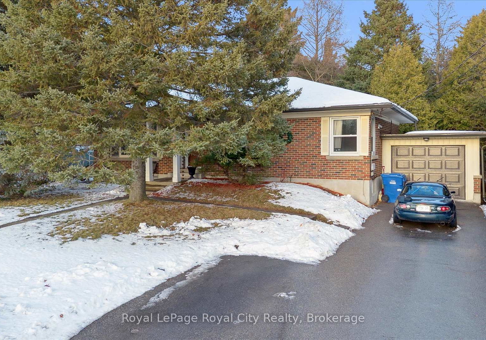 107-westmount-road-guelph-ontario-x12641352