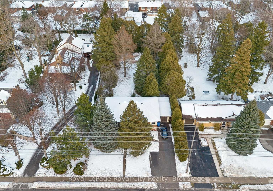 107-westmount-road-guelph-ontario-x12641352
