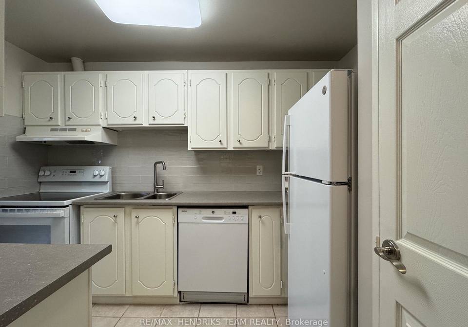 610-lake-street-st-catharines-ontario-x12641576