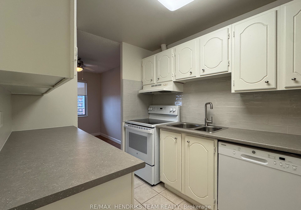 610-lake-street-st-catharines-ontario-x12641576