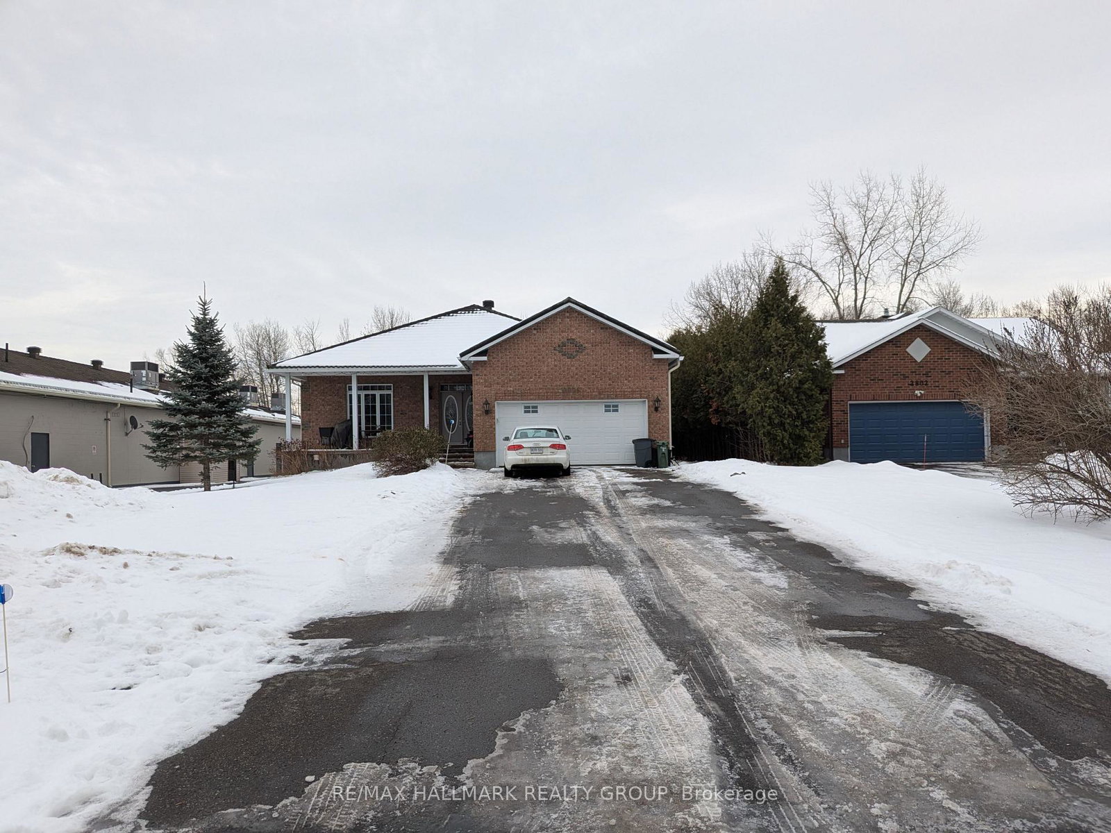2806-quinn-road-blossom-park-airport-and-area-ottawa-ontario-x12642408