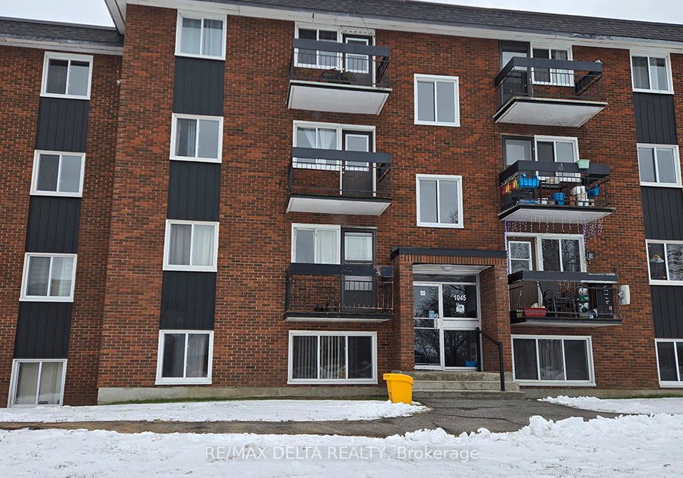 1045-cartier-boulevard-hawkesbury-ontario-x12642446