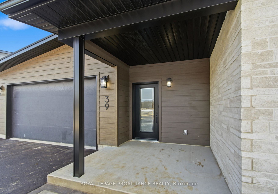 39-fraser-drive-quinte-west-ontario-x12642808