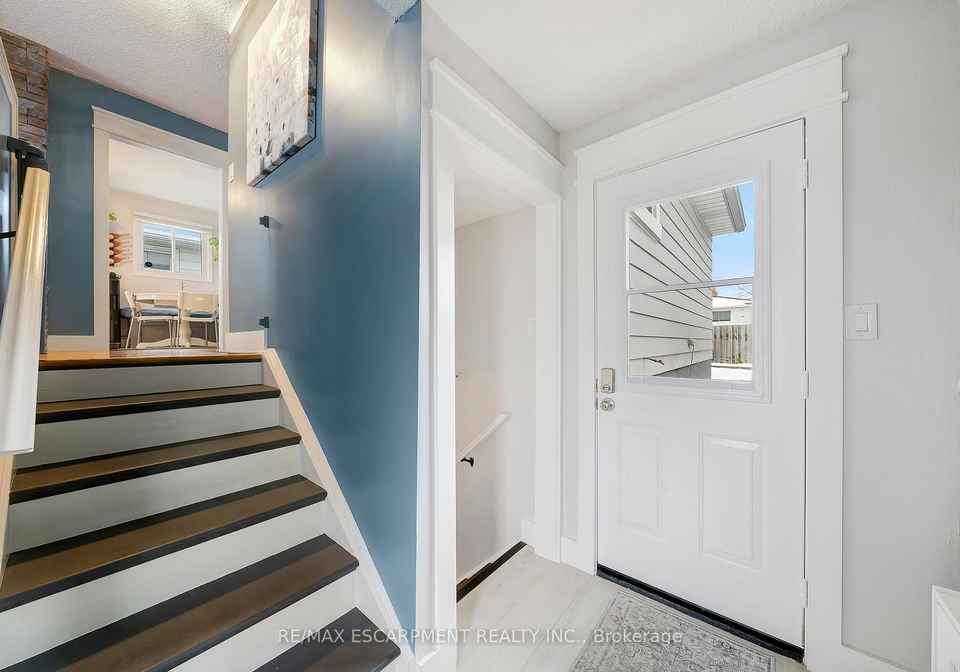 31-raleigh-street-hamilton-ontario-x12642842