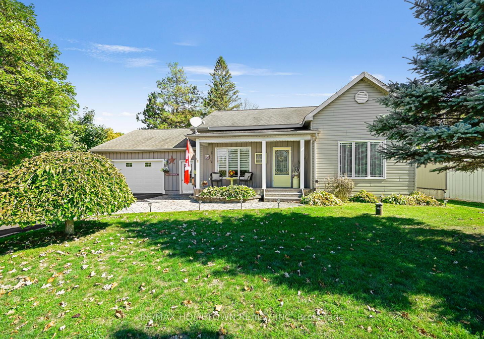 8121-main-street-augusta-ontario-x12643094