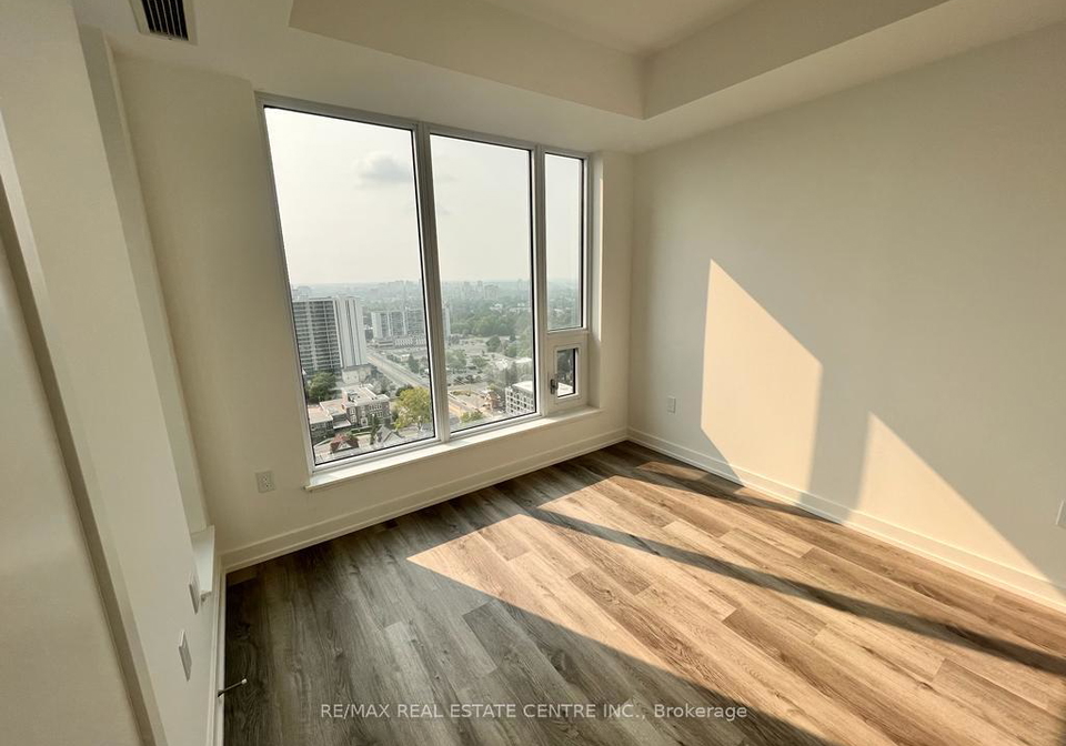 15-wellington-street-s-kitchener-ontario-x12644128
