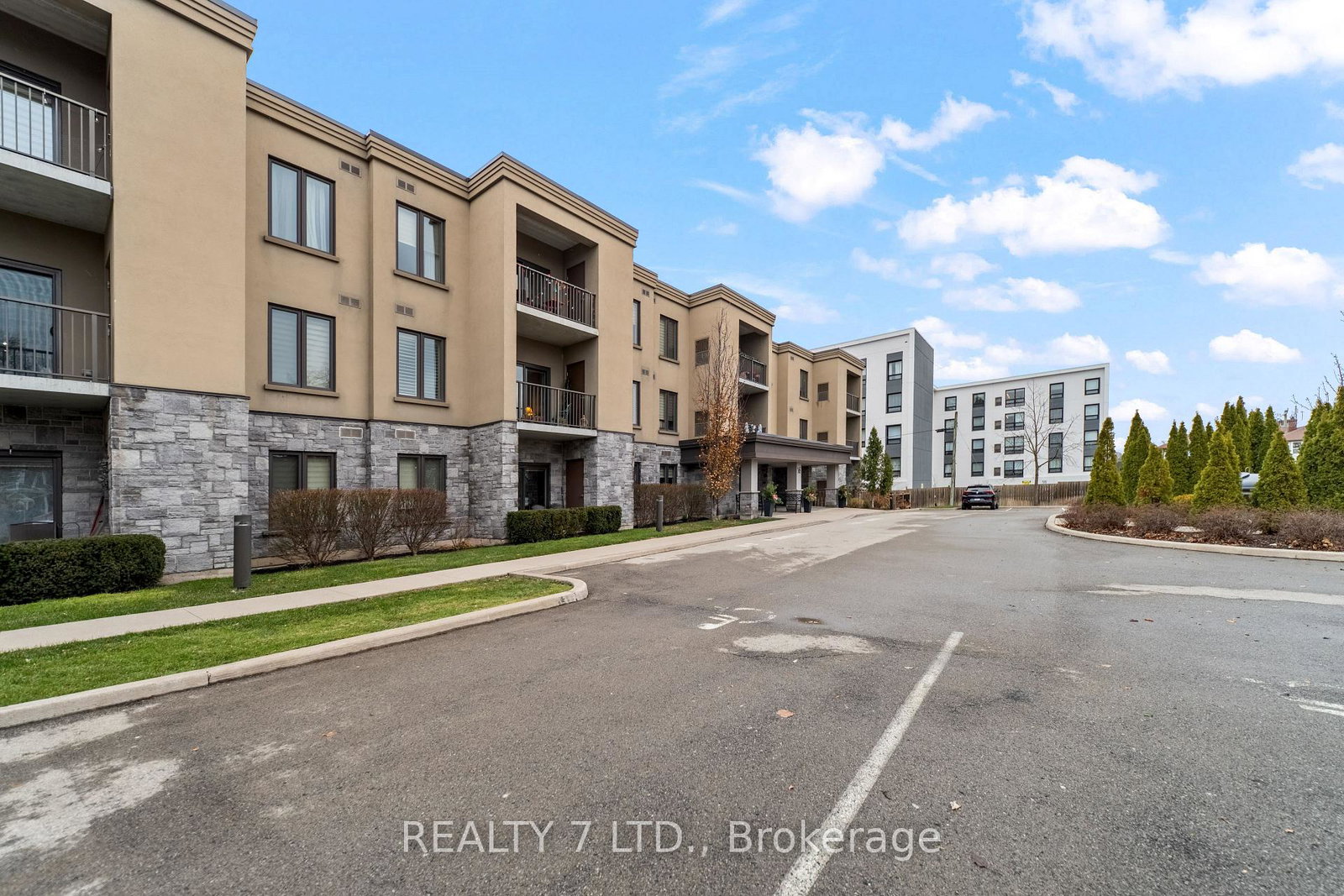 16-sullivan-avenue-thorold-ontario-x12644478