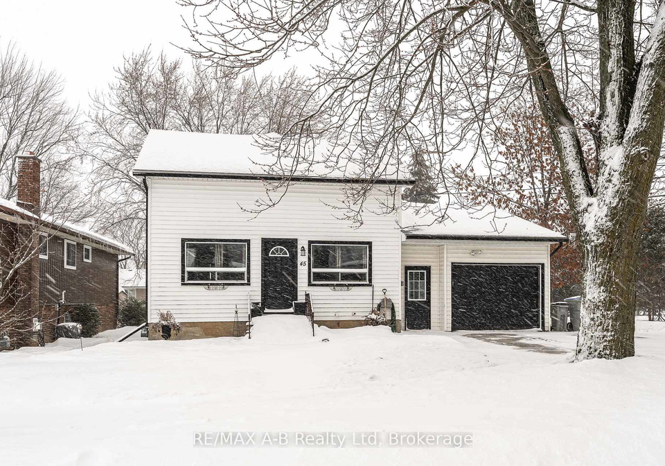 45-blenheim-street-west-perth-ontario-x12644688