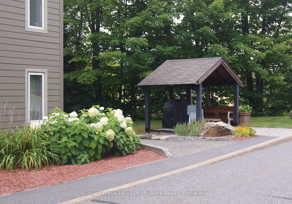24-dairy-lane-huntsville-ontario-x12644754