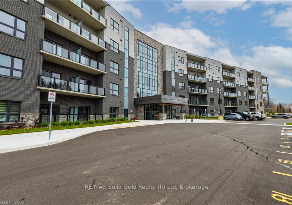 1100-lackner-place-kitchener-ontario-x12645352