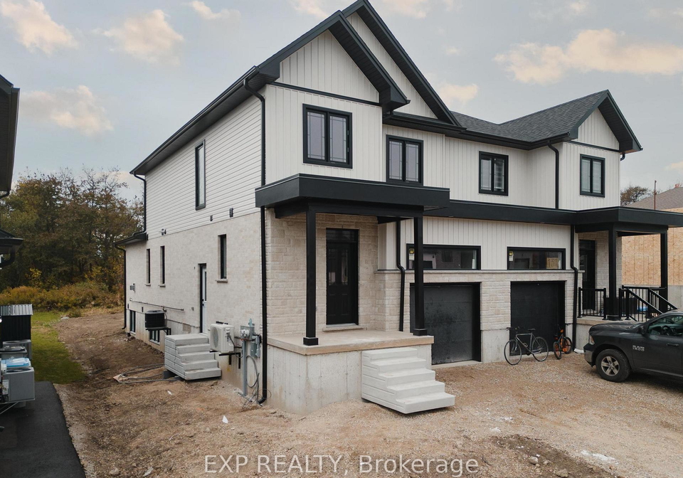135-pugh-street-perth-east-ontario-x12645656