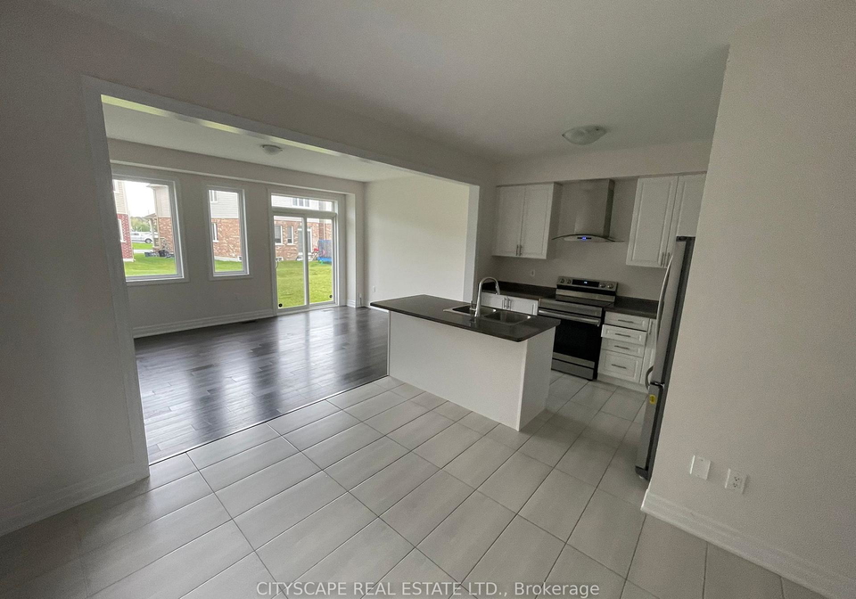 9249-whiteoak-avenue-niagara-falls-ontario-x12645744