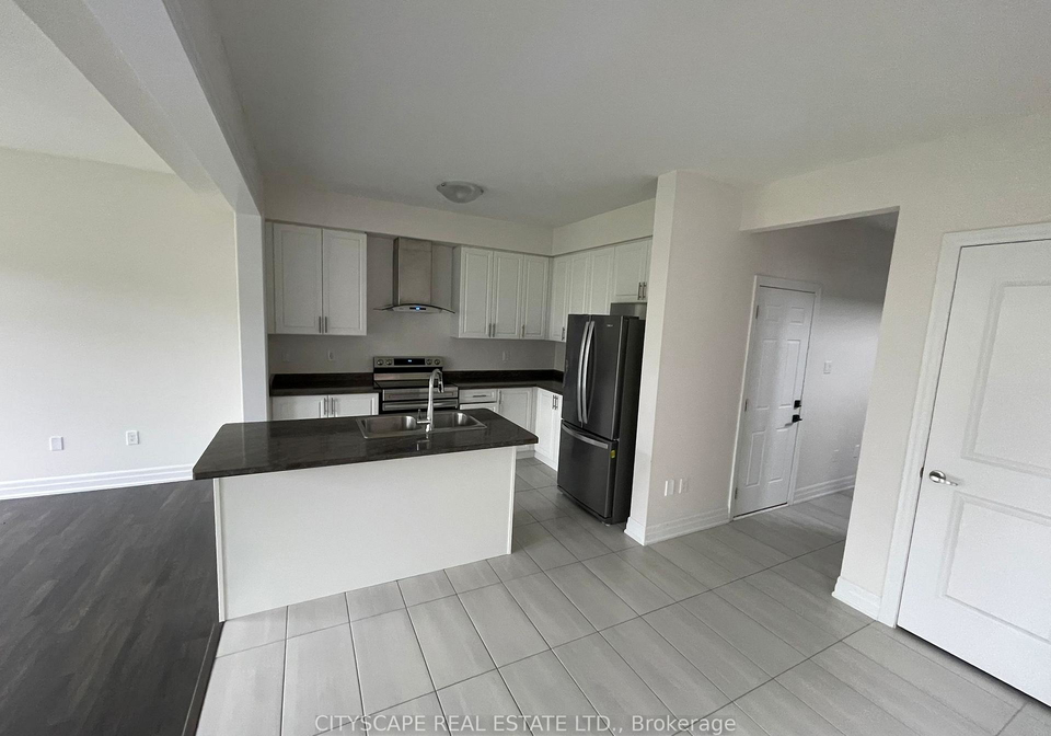 9249-whiteoak-avenue-niagara-falls-ontario-x12645744