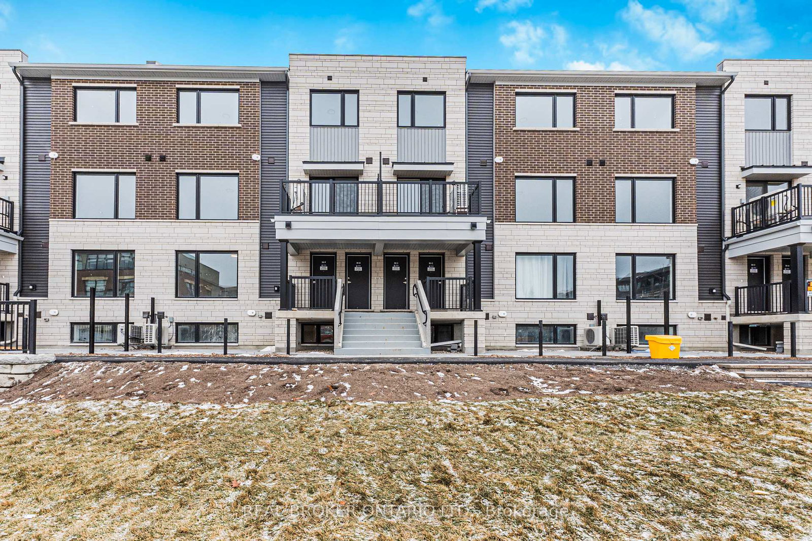301-glenroy-gilbert-drive-ottawa-ontario-x12645786