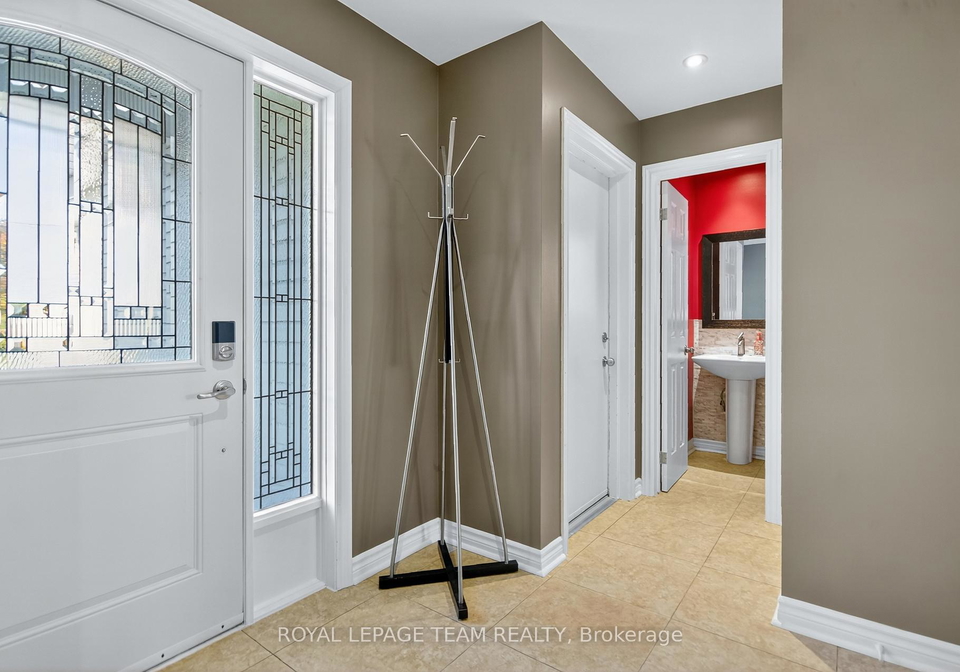 22-vesta-street-ottawa-ontario-x12646178