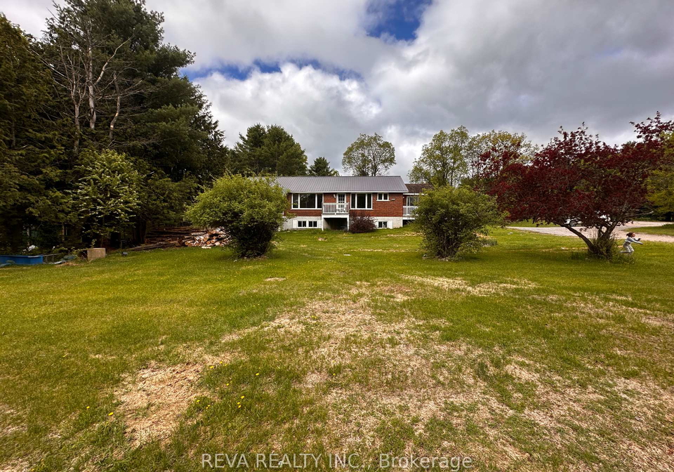 9-stringer-road-carlowmayo-ontario-x12646268