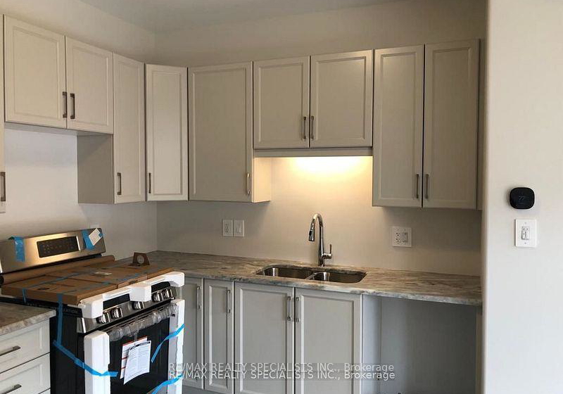 16-miramichi-street-e-belleville-ontario-x12646282