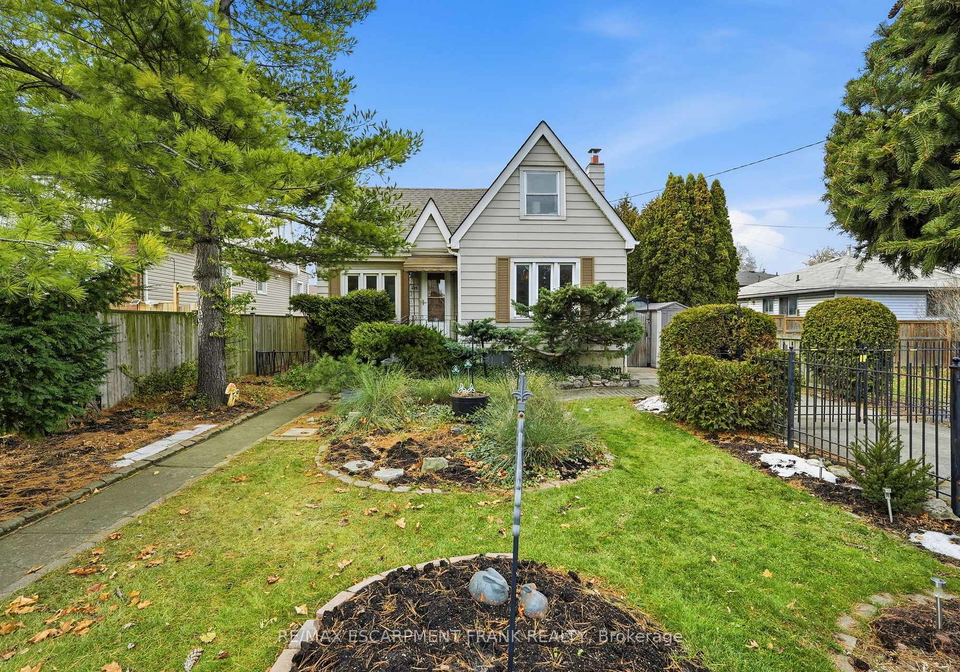685-dunn-avenue-hamilton-ontario-x12646690