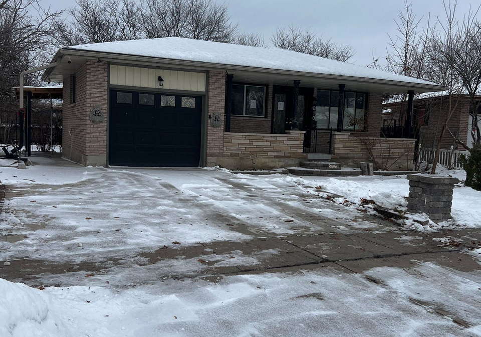 310-elliott-street-s-cambridge-ontario-x12647070