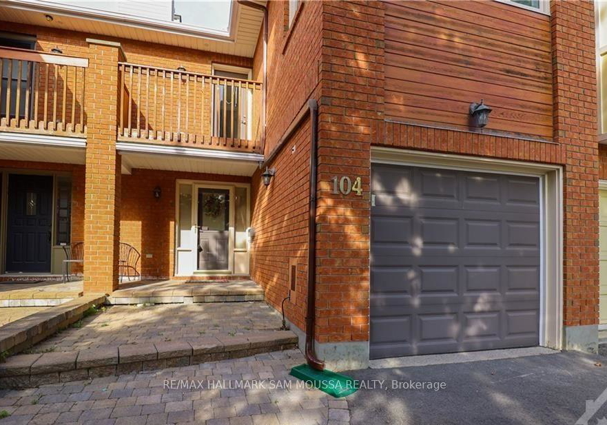 104-thornbury-crescent-ottawa-ontario-x12647546