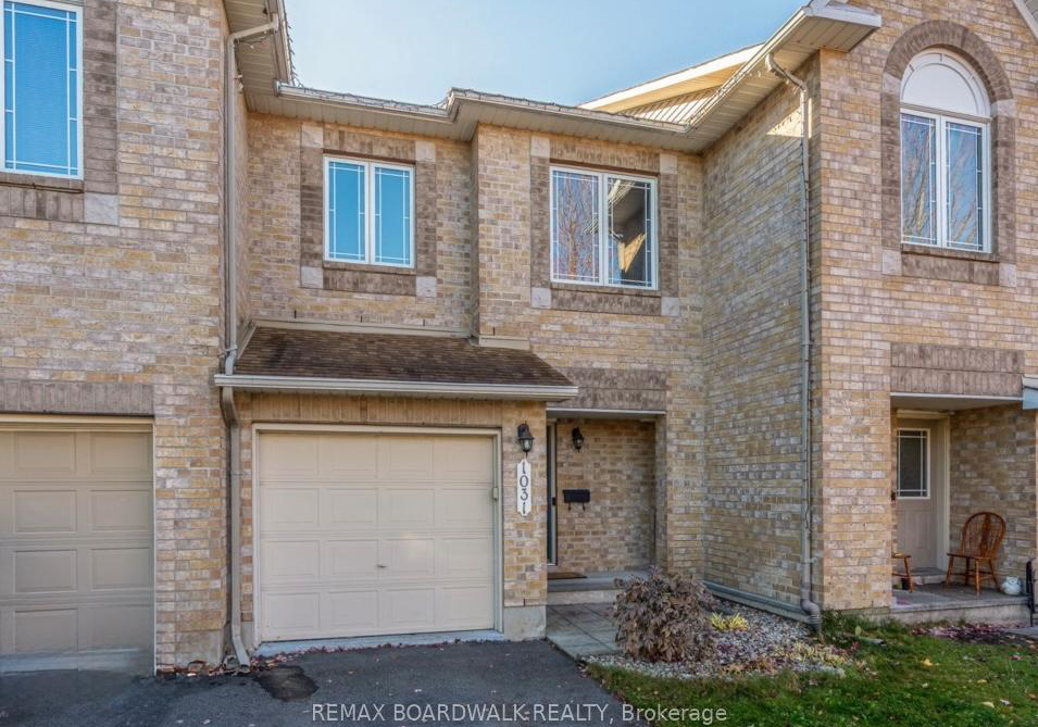 1031-capreol-street-ottawa-ontario-x12647658