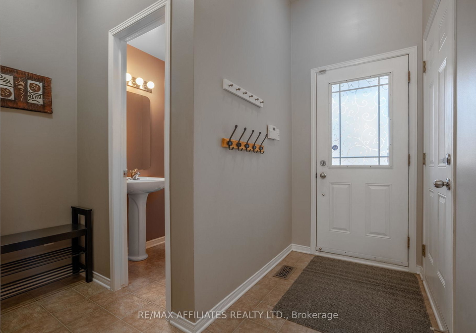 1031-capreol-street-ottawa-ontario-x12647658