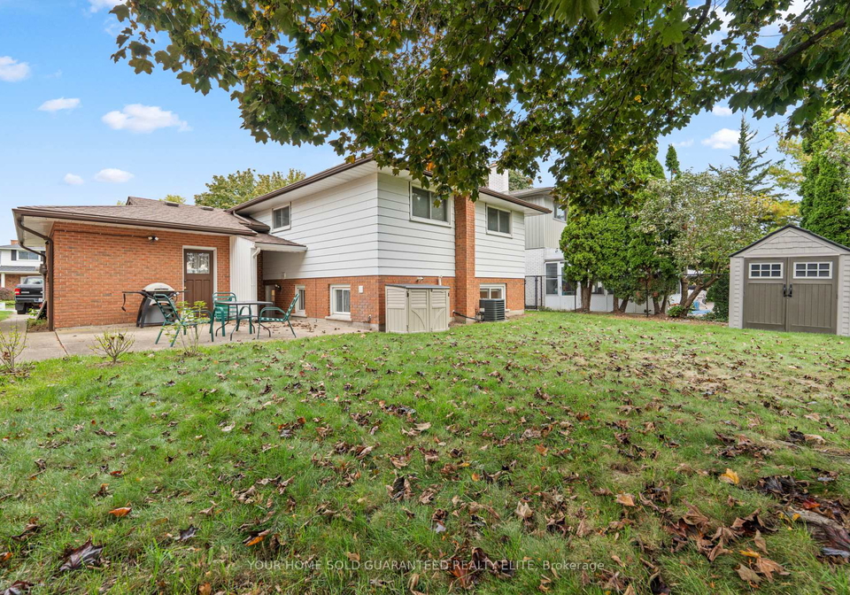 13-meadowbrook-crescent-st-catharines-ontario-x12648014