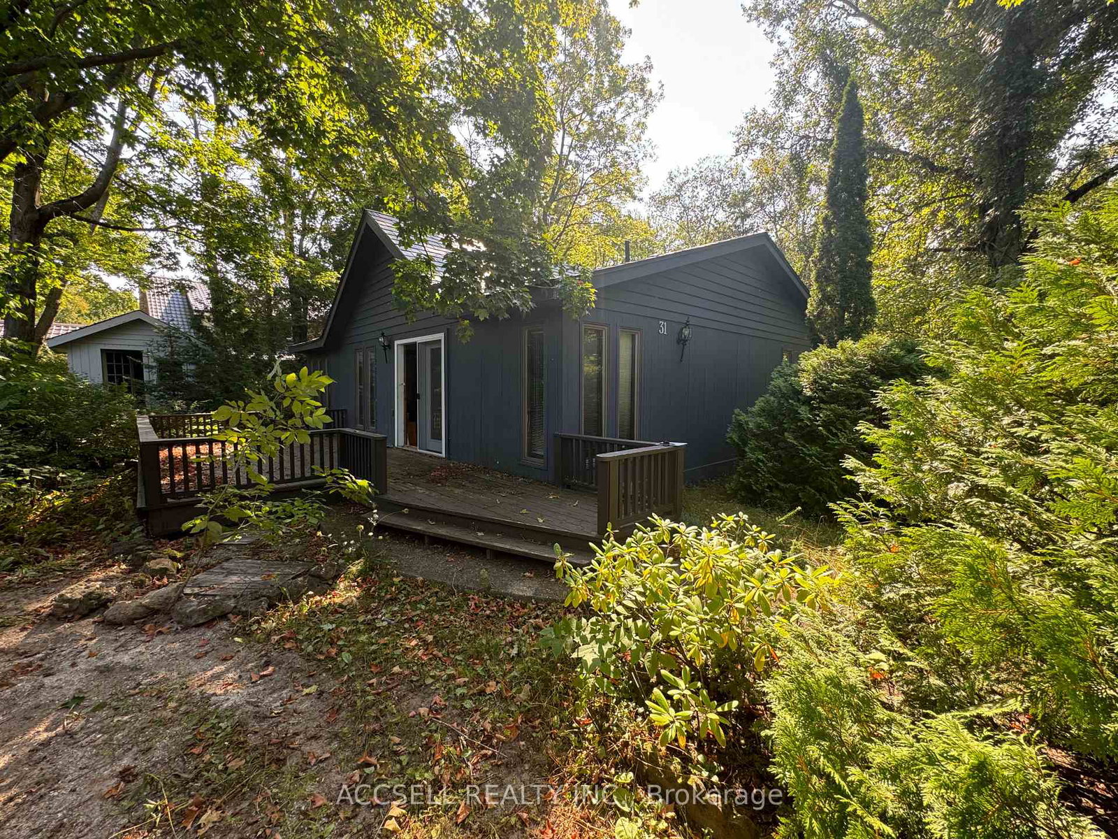 31-barrie-avenue-south-bruce-peninsula-ontario-x12648378
