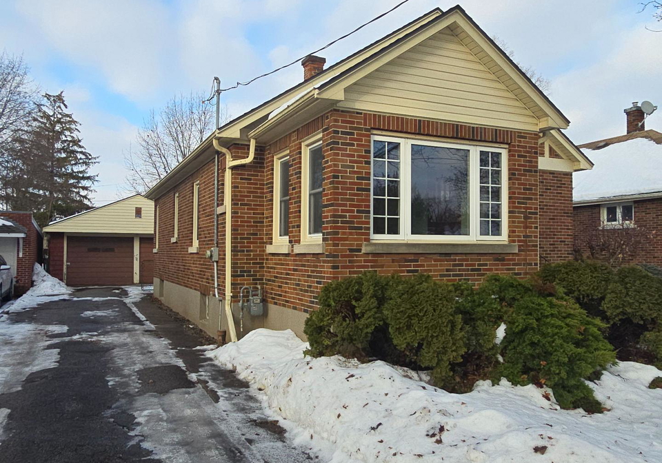 523-quintin-place-woodstock-ontario-x12648734