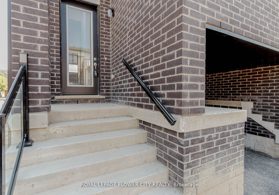 25-sidney-rose-common-st-catharines-ontario-x12649290