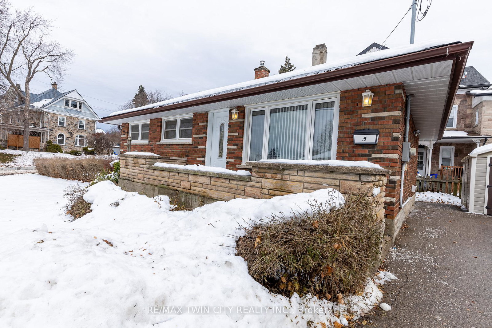 5-mckenzie-street-cambridge-ontario-x12649458