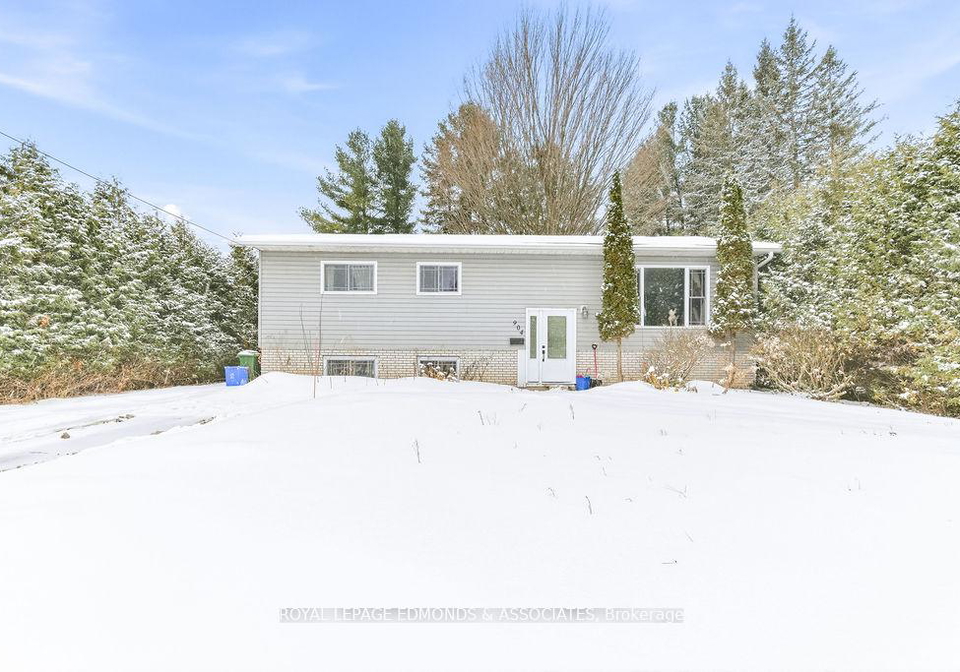 904-lea-street-pembroke-ontario-x12649470