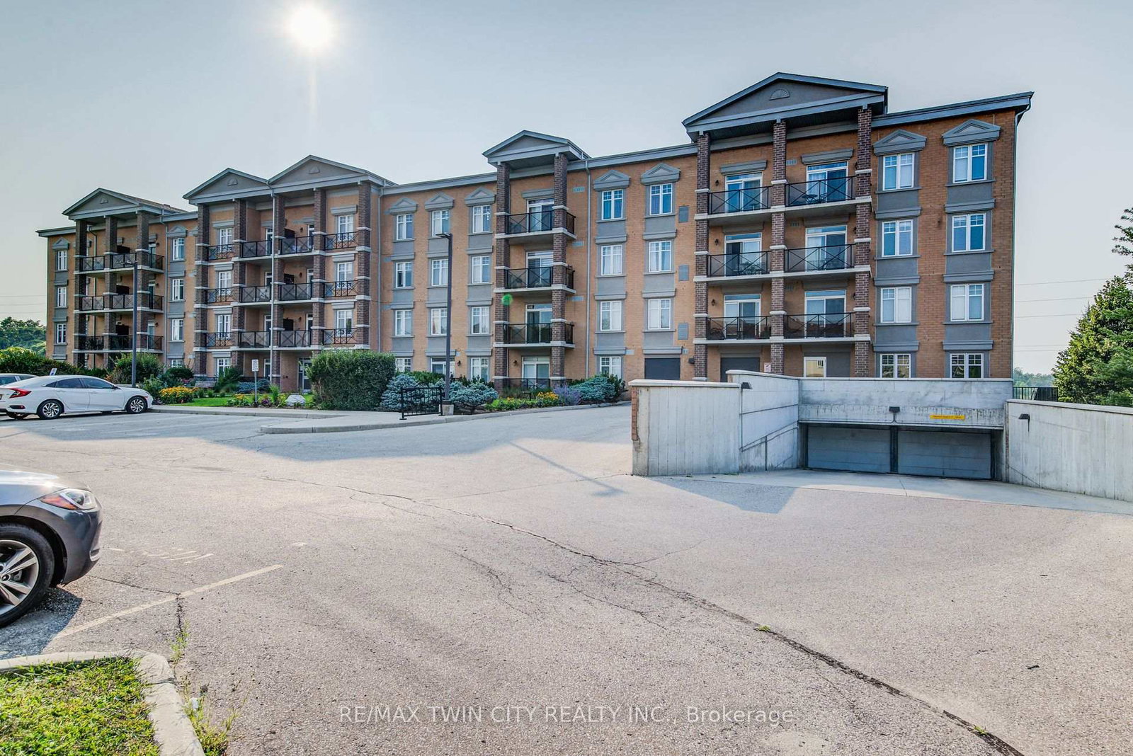 2-colonial-drive-guelph-ontario-x12649814