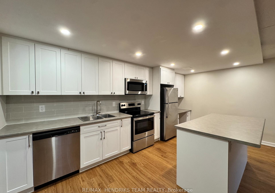 100-rockwood-avenue-st-catharines-ontario-x12649832