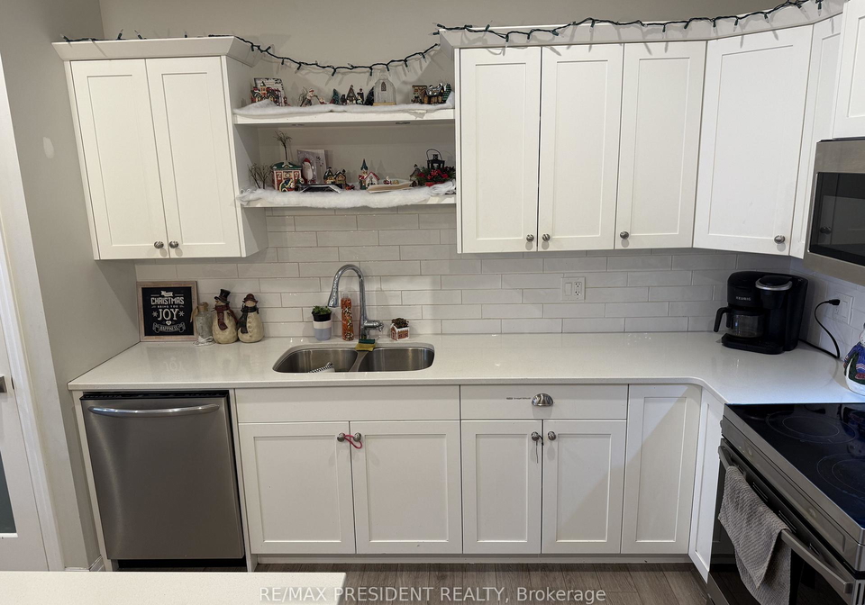 112-livingston-drive-tillsonburg-ontario-x12650294