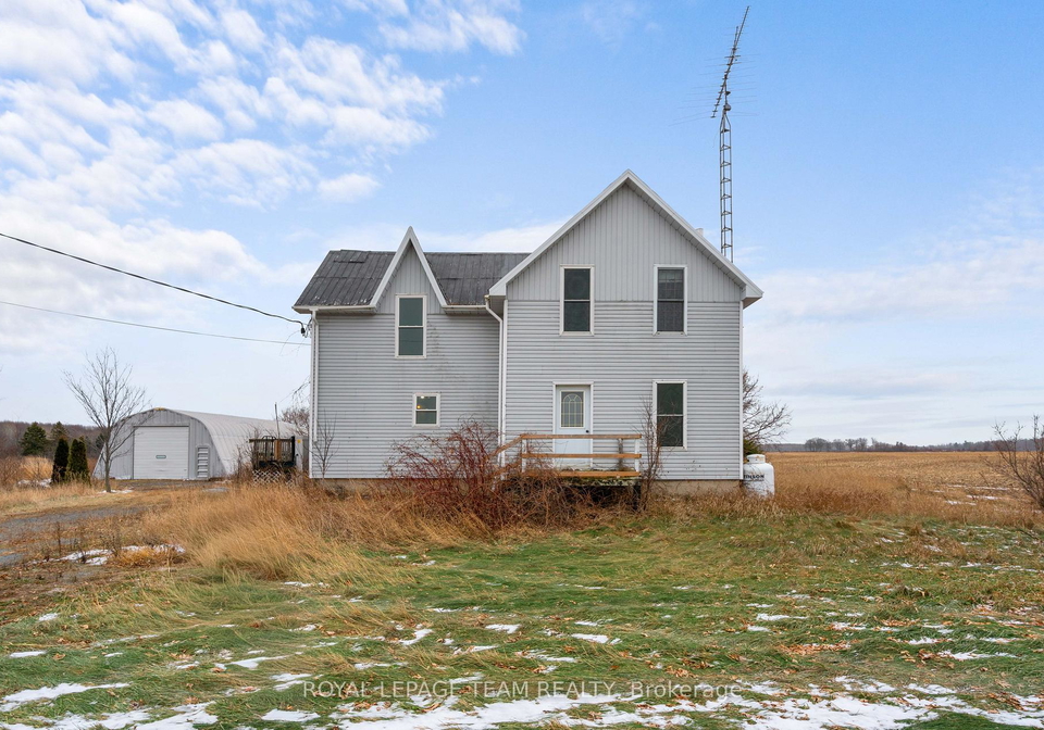 11802-county-road-18-south-dundas-ontario-x12650610