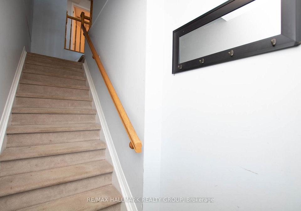 16-briston-private-ottawa-ontario-x12650844