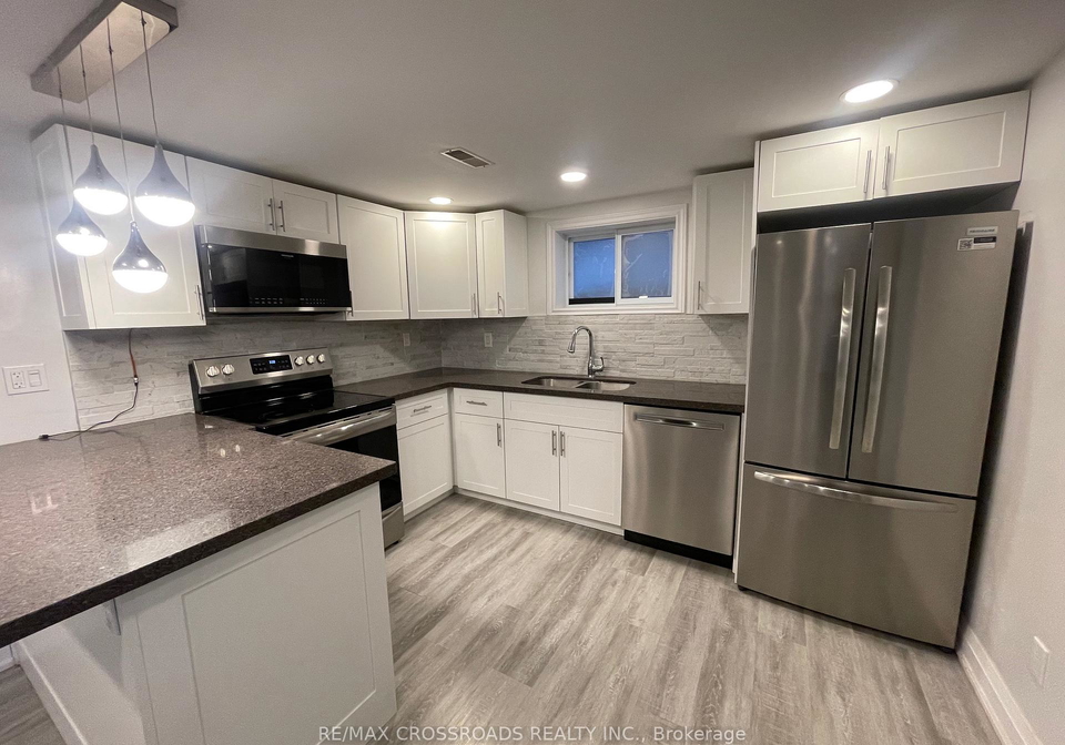 493-upper-gage-avenue-hamilton-ontario-x12651048