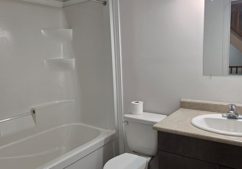 1430-highland-road-west-w-kitchener-ontario-x12651186