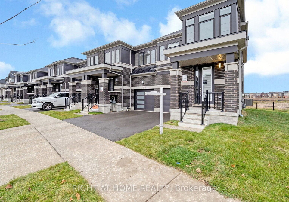 320-bismark-drive-cambridge-ontario-x12651280