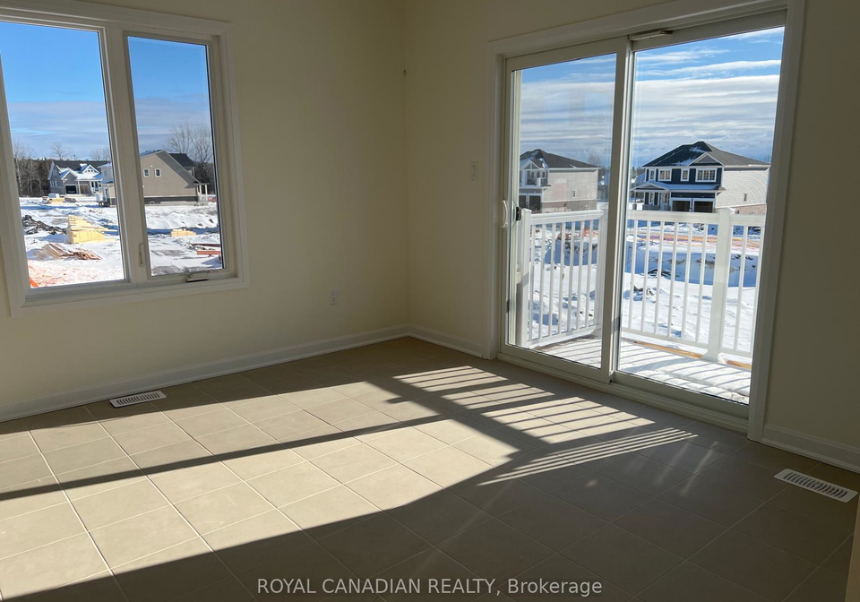 85-royal-oak-crescent-loyalist-ontario-x12652380