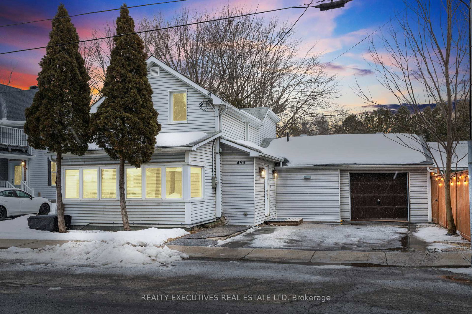 493-gladstone-street-north-dundas-ontario-x12652482