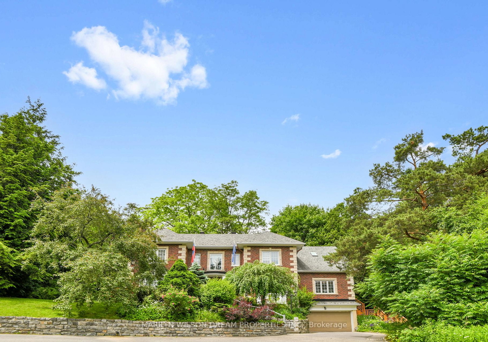 211-northcote-place-ottawa-ontario-x12652870