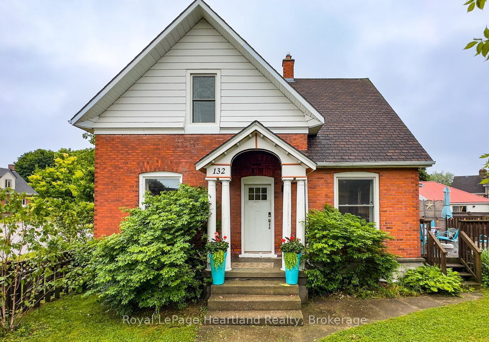 132-elgin-avenue-e-goderich-ontario-x12653078
