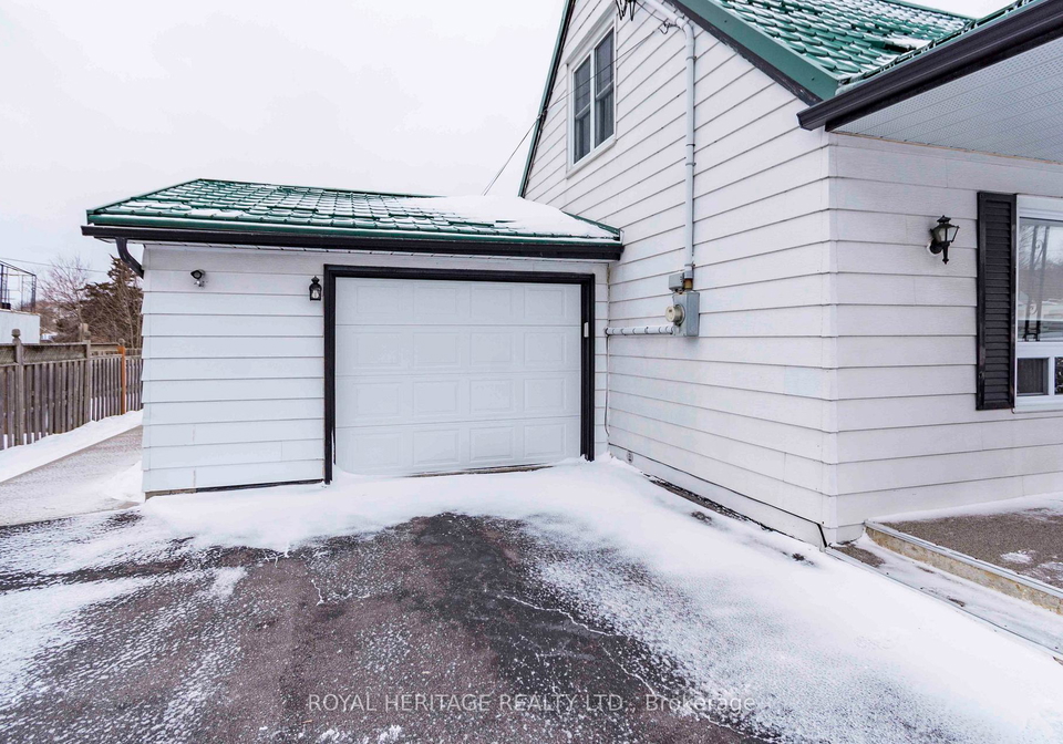 6-kerr-crescent-quinte-west-ontario-x12653300