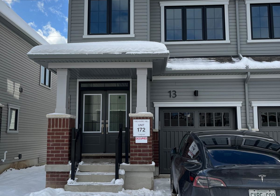 13-radium-common-cambridge-ontario-x12653436