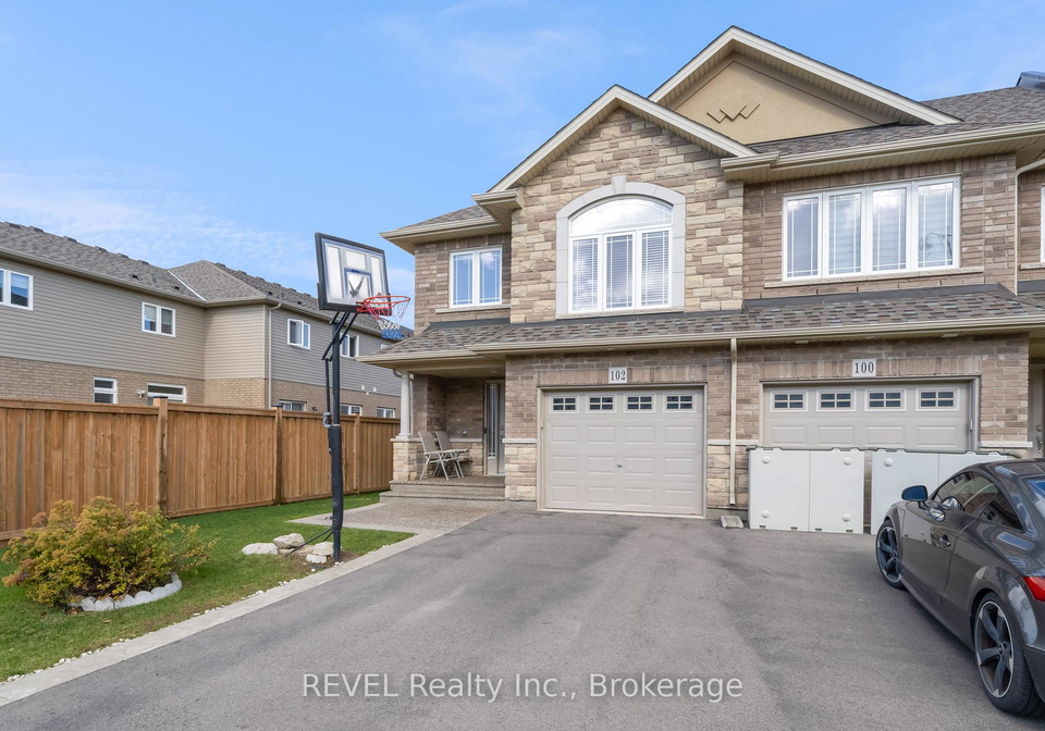 102-cittadella-boulevard-hamilton-ontario-x12653658