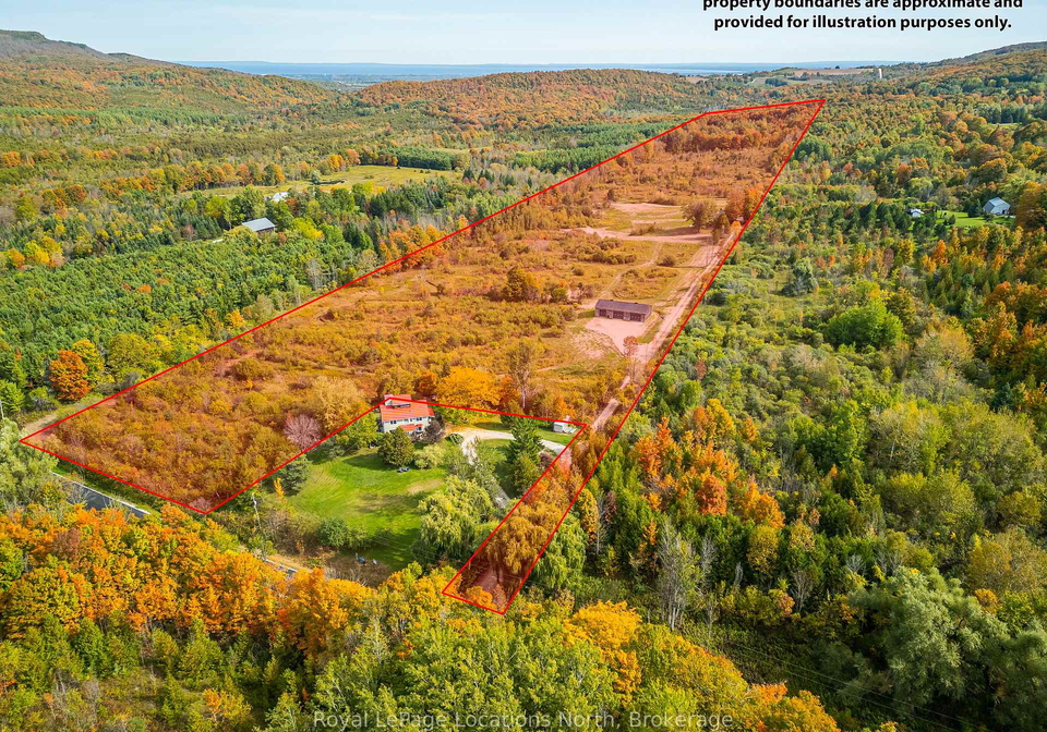 635019-pretty-river-road-blue-mountains-ontario-x12653856