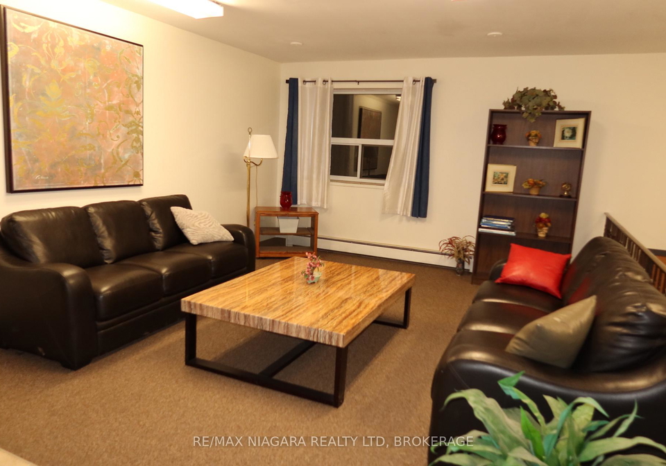 242-oakdale-avenue-st-catharines-ontario-x12654266