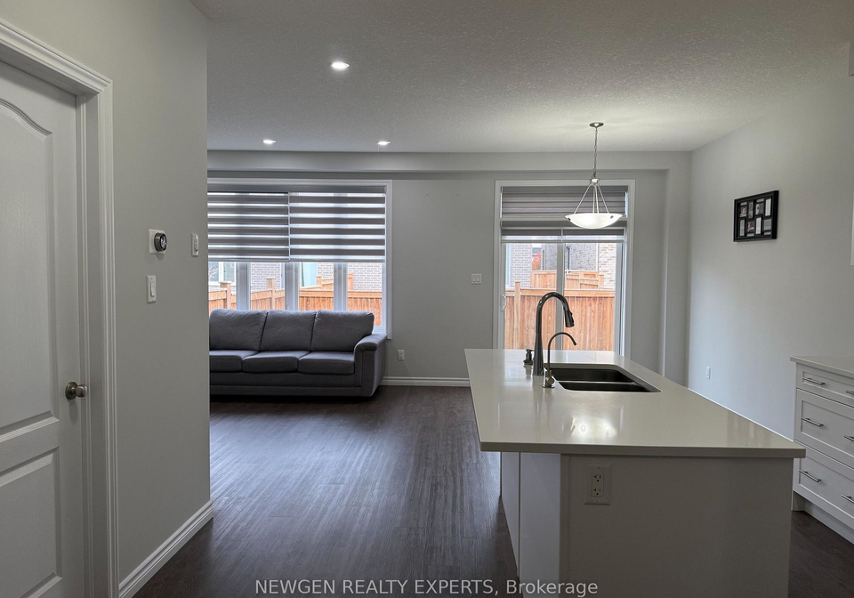 11-gleason-crescent-kitchener-ontario-x12654770